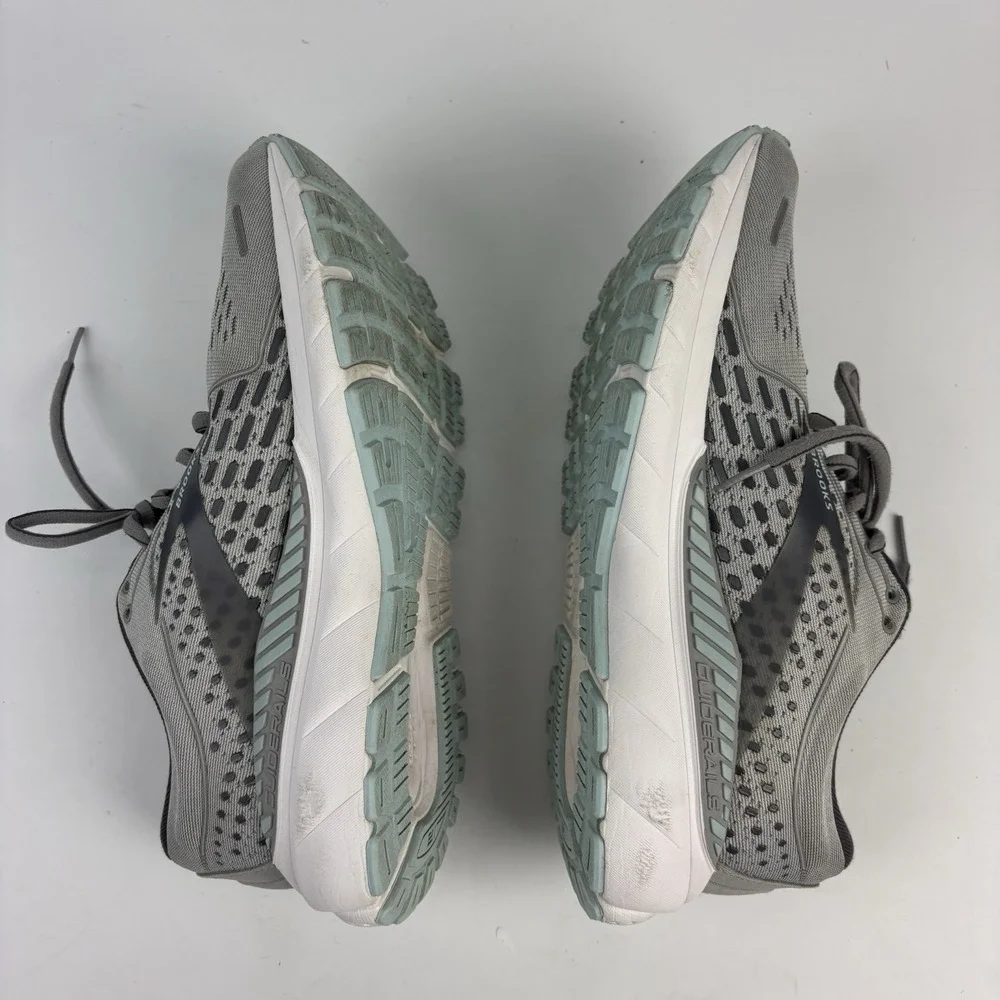 Brooks scruff outsoles minor